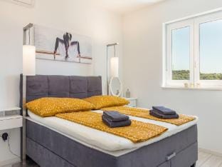 Furnished penthouse with sea view Apartment in Medulin