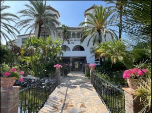 La Petite Forêt | Seaview Flat in Marbella Apartment in Costa del Sol
