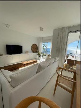 La Petite Forêt | Seaview Flat in Marbella Apartment in Costa del Sol