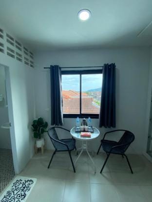 84 Bar  Guest House Apartment in Kathu