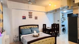 Front of NAIA T3/ Resorts World/Pool/ Pet friendly Apartment in Pasay