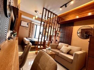 ARC Towers Cebu Condo #1716. Internet/Netflix Apartment in Cebu City