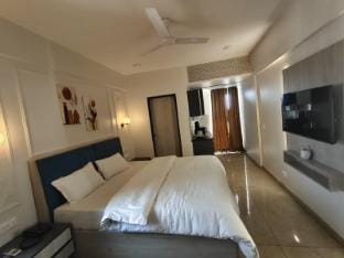 Stylish Urban 1 BHK Suite Apartment in Jaipur