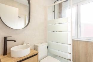 Comfortable Apartment near Plaza Castilla Apartment in Madrid