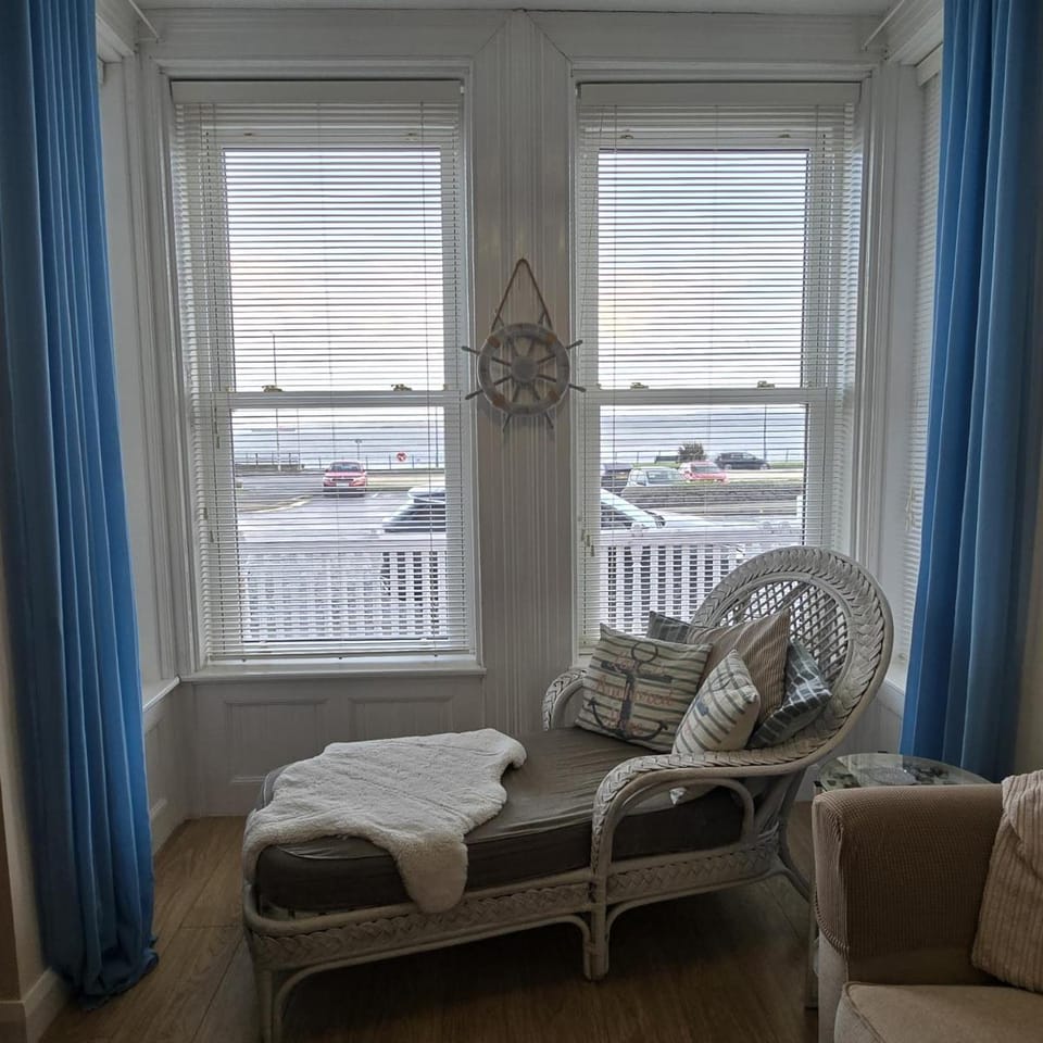 Ships Ahoy Apartment in Carrickfergus