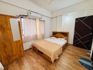 Urban Homestays Apartment in Maharashtra