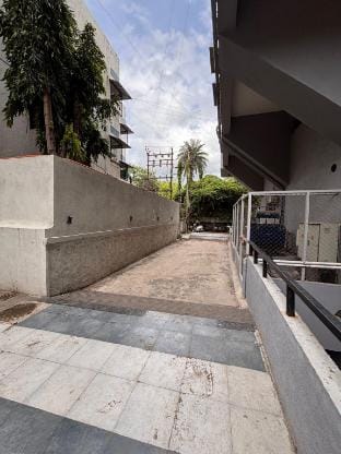 Urban Homestays Apartment in Maharashtra