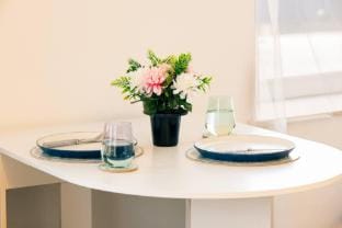 Stylish Cardiff Flats  Near Uni  City Centre Apartment in Cardiff