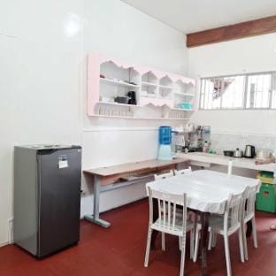 D2 Transient Room Dacudao Bajada nr USEP SM Lanang Apartment in Davao City