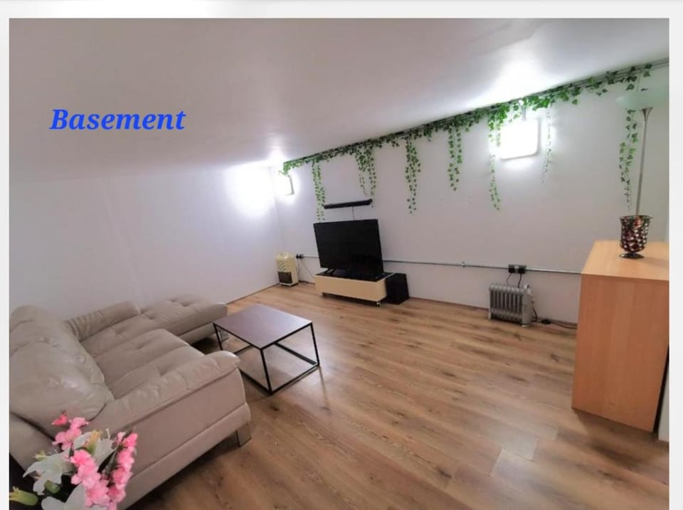 4 sleeps close to restaurants and bars  Apartment in Bournemouth
