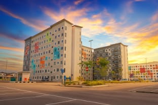 Radif Homestay Seri Iskandar  Apartment in Perak Tengah District