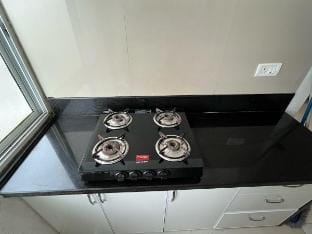 Bright & Airy 2BHK Apartment | AC, Wi-Fi & Parking Apartment in Mangaluru
