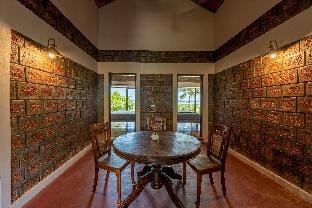 Selcouth  2 bedroom cottage by the backwaters Country House in Kochi