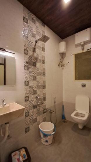 Magadha Mountain View Homestay Vacation rental in Alibag