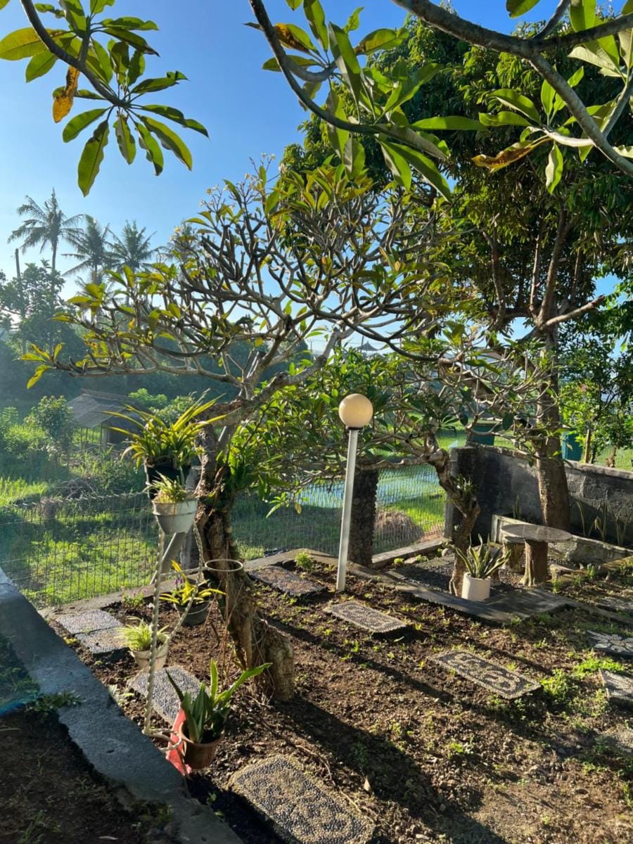 ADIKARA JOGLO Vacation rental in Blahbatuh