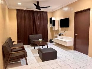 AA Menggatal 3 Rooms Homestay Vacation rental in Kota Kinabalu