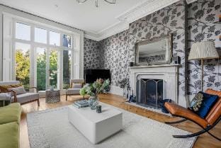 Luxury 6-Bed Townhouse Hertford | Hot Tub & Cinema Vacation rental in Hertford