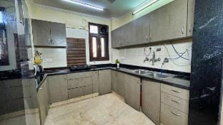 2 BHK Luxury apartment, Saket Vacation rental in Delhi