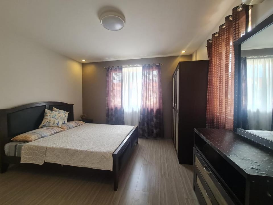 Feel At Home, Stay At Home Vacation rental in Batangas