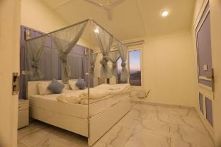 Peaceful 2BHK cottage  800 meters from Ram Temple Vacation rental in Uttar Pradesh