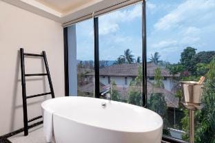 Spacious 3bd Townhouse in Laguna park Vacation rental in Choeng Thale