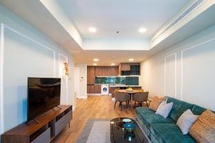 Stylish 2BR w/ Balcony, Palm Jumeirah Views Vacation rental in Dubai