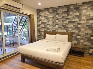 Kozy Villa 4BHK  With Pvt Pool In Lonavala Vacation rental in Lonavla