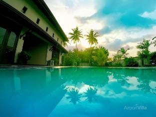 Airport Villa Deluxe Double room with Pool view Vacation rental in Negombo