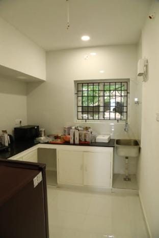 T Nagar 2BHK Flat Central Shopping - F1 Tulsi Vacation rental in Chennai