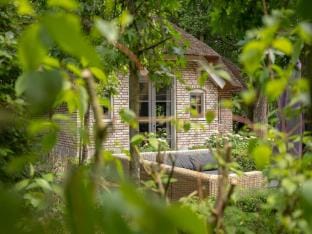 Farmhouse in Veluwe with Sauna and Nature Views Vacation rental in Ermelo