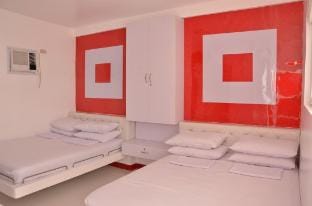 R. Lapid's Resortel ll (4 rooms, 20 pax) or More Vacation rental in Calamba