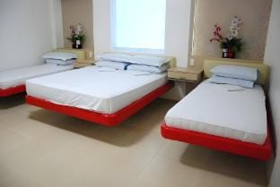 R. Lapid's Resortel l (4 rooms, 25 pax)  Vacation rental in Calamba