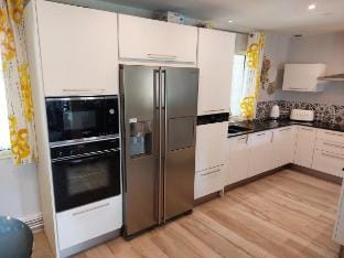 House 10p shared pool. Please request a quote Vacation rental in Normandy