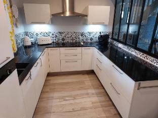 House 10p shared pool. Please request a quote Vacation rental in Normandy