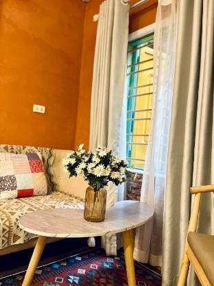 Old Quarter, 2 Beds, Clean & Comfy - Disco's Home Vacation rental in Hanoi