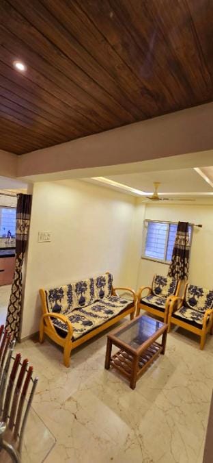 2 bhk flat in middle of city Vacation rental in Maharashtra
