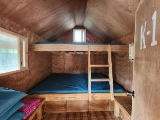 Beachfront Aircon Kubos. K1-K5 Vacation rental in La Union