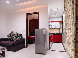 Affordable and comfortable 3bhk!! Vacation rental in New Delhi