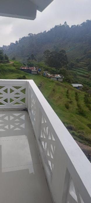 Closetoheaven 2 Bedroom individual home Vacation rental in Kodaikanal