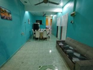 Asyun Homestay Stadium 5km Umt9km 3bilikaircond Vacation rental in Terengganu, Malaysia