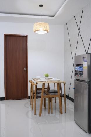 Balai ni Eve–Spacious 2BR Flat w/ Kitchen + Wi-Fi Vacation rental in Puerto Princesa