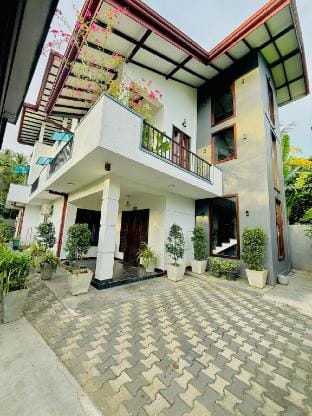 Grey Home Villas by ‘R Dodwell’ Vacation rental in Western Province