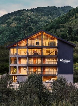 Altan Suite at Warehouse Suites & Loft Vacation rental in Himachal Pradesh