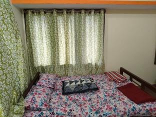 Roopa Studio – Cozy Stay with Open Terrace. Vacation rental in Mysuru