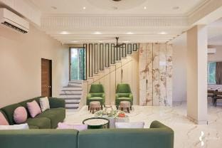 Privy Stays - Casa De KTN w/Pool, Theater, Jacuzzi Vacation rental in Maharashtra