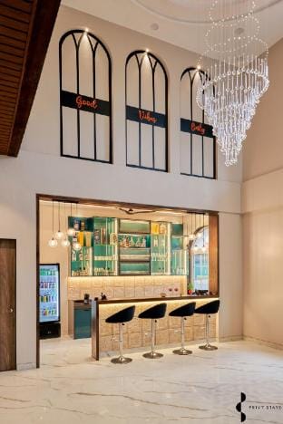 Privy Stays - Casa De KTN w/Pool, Theater, Jacuzzi Vacation rental in Maharashtra