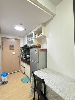 R&J’s MPlace Staycation16 Vacation rental in Quezon City