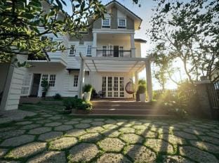 Villa sân vườn ngay trung tâm Đà Lạt Apartment in Dalat