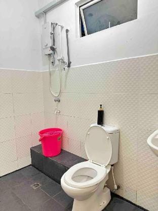 Adara UUC Homestay Ground Floor Vacation rental in Kota Kinabalu