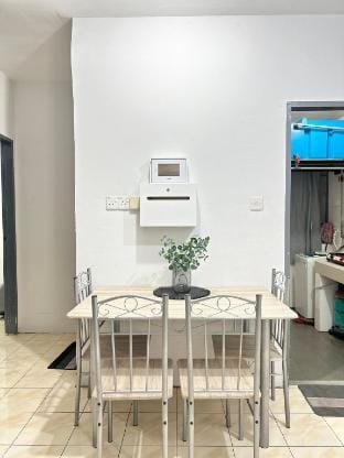 Adara UUC Homestay Ground Floor Vacation rental in Kota Kinabalu